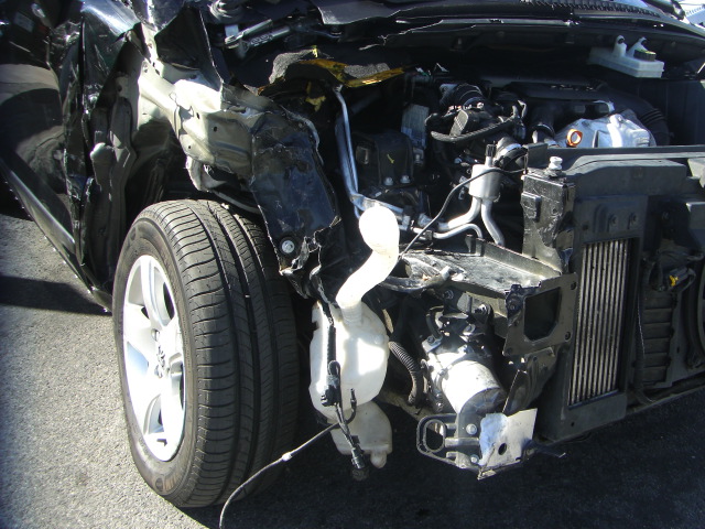 PEUGEOT 3008 PREMIUN 1.6 HDI 110CV