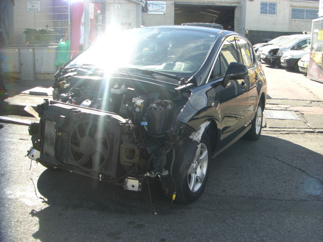 PEUGEOT 3008 PREMIUN 1.6 HDI 110CV