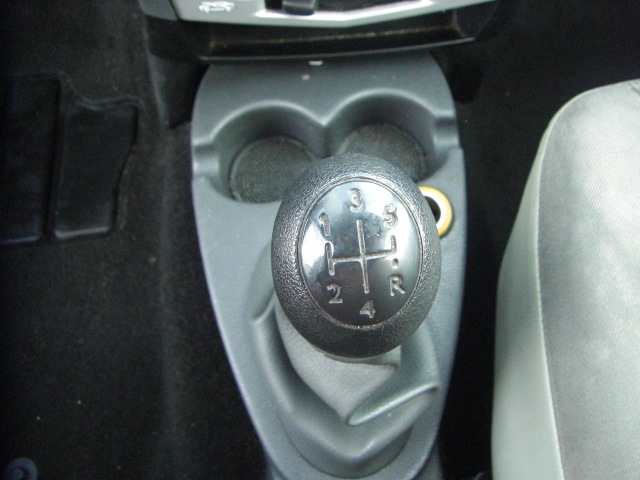 DACIA LOGAN 1.6 GASOLINA 87CV