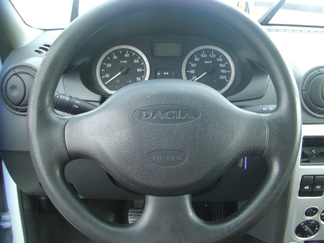 DACIA LOGAN 1.6 GASOLINA 87CV
