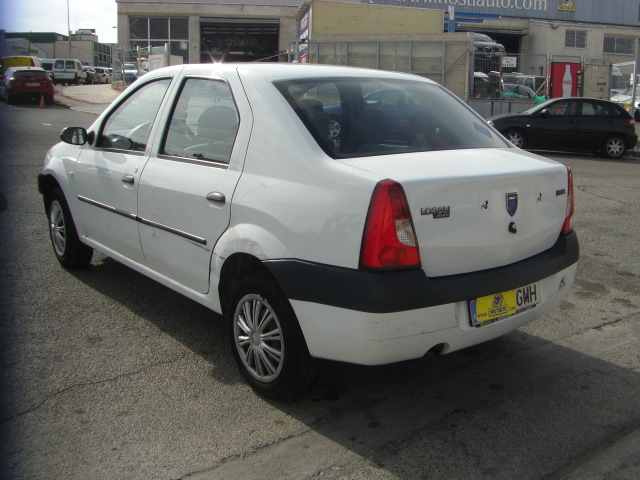 DACIA LOGAN 1.6 GASOLINA 87CV