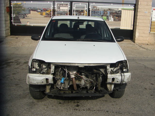 DACIA LOGAN 1.6 GASOLINA 87CV