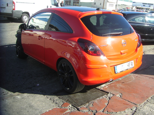 OPEL CORSA 1.4 GASOLINA 100CV