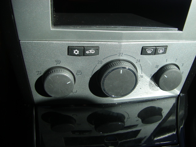 OPEL ASTRA GTC 1.7 CDTI 110CV