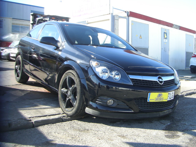 OPEL ASTRA GTC 1.7 CDTI 110CV