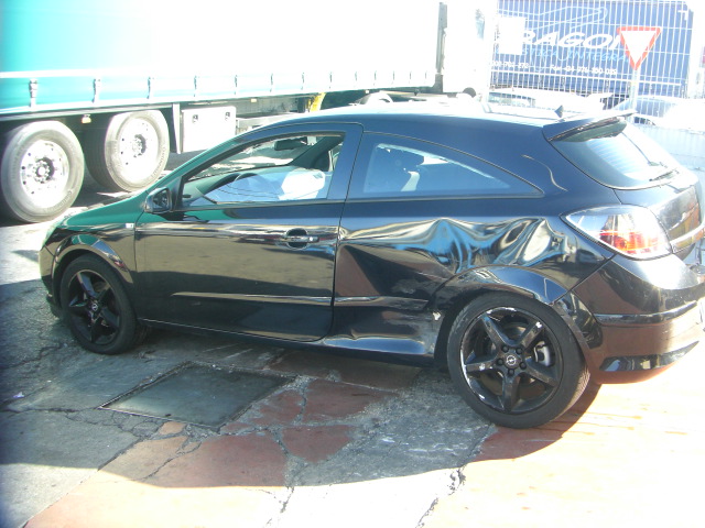 OPEL ASTRA GTC 1.7 CDTI 110CV