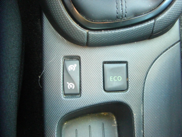 RENAULT CLIO 1.0 GASOLINA 90CV