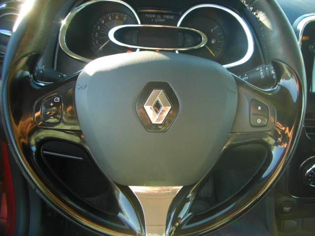 RENAULT CLIO 1.0 GASOLINA 90CV