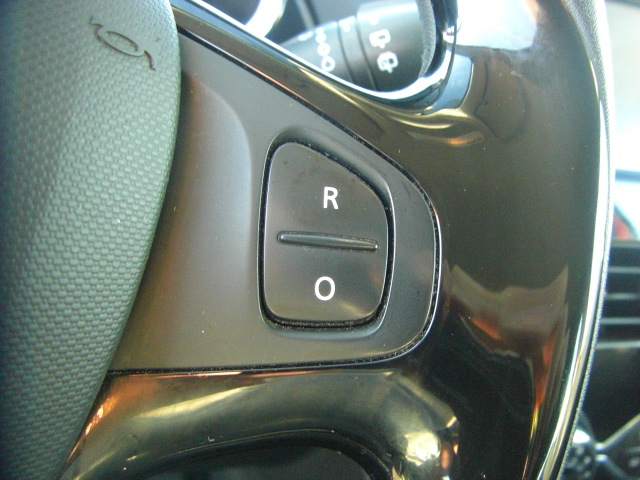 RENAULT CLIO 1.0 GASOLINA 90CV