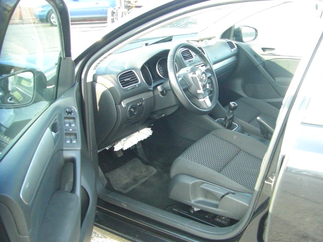 VOLKSWAGEN GOLF VI 1.6 TDI 105CV