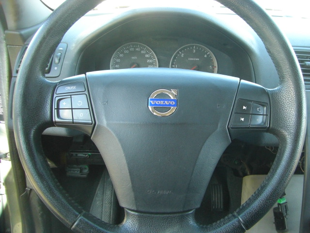VOLVO V-50 2.0 D 136CV