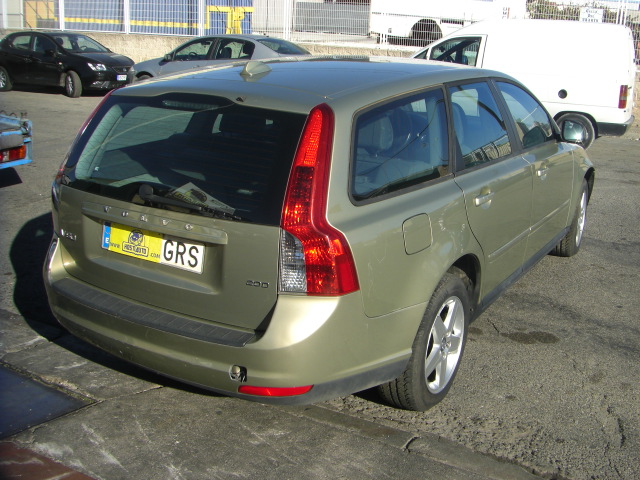 VOLVO V-50 2.0 D 136CV
