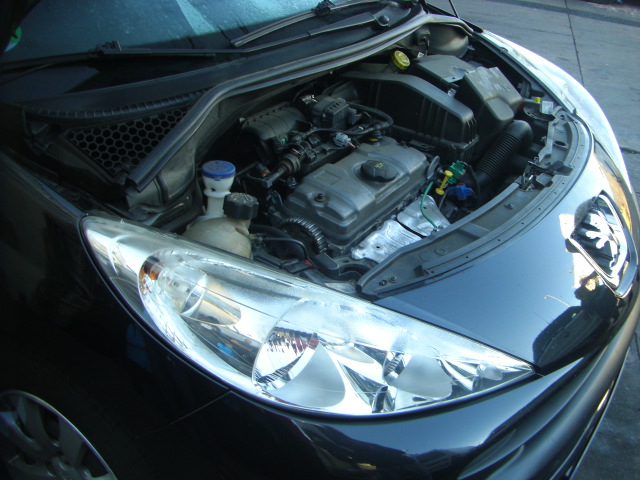 PEUGEOT 207 1.4 I GASOLINA 75CV