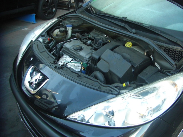 PEUGEOT 207 1.4 I GASOLINA 75CV