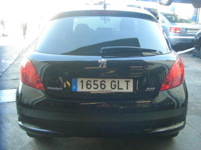 PEUGEOT 207 1.4 I GASOLINA 75CV