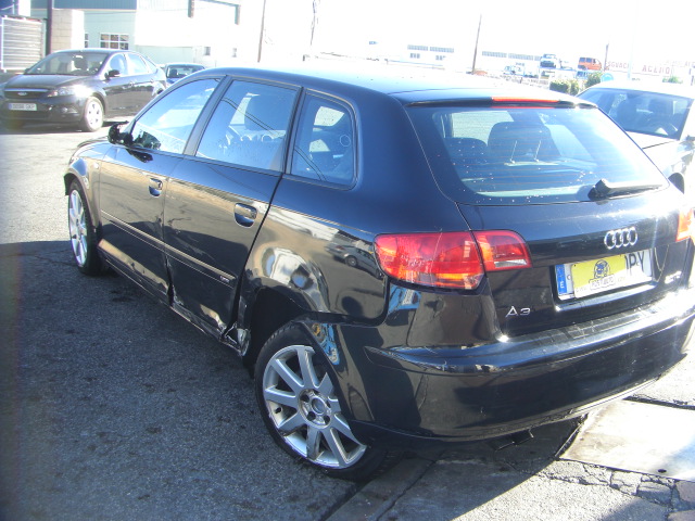 AUDI A3 2.0 TDI 140CV S-LINE