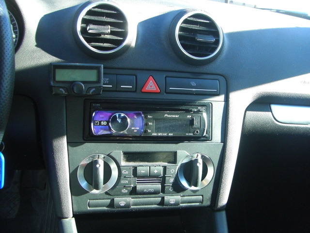 AUDI A3 2.0 TDI 140CV S-LINE