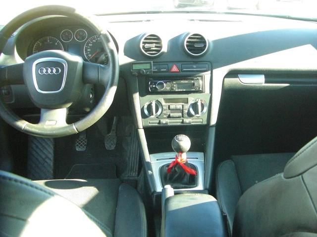 AUDI A3 2.0 TDI 140CV S-LINE