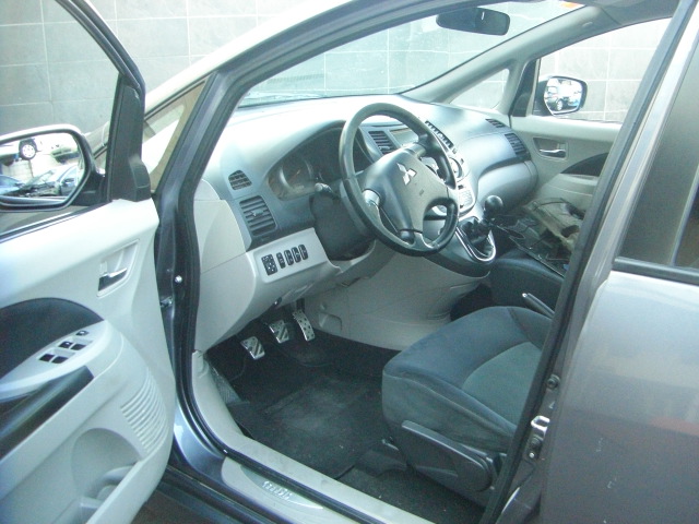 MITSUBISHI GRANDIS 2.0 TDCI 136CV 7 PLAZAS