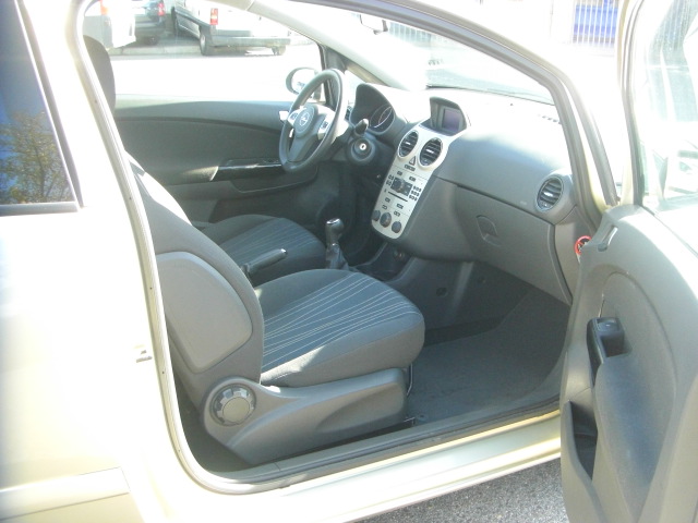 OPEL CORSA 1.4 GASOLINA 90CV