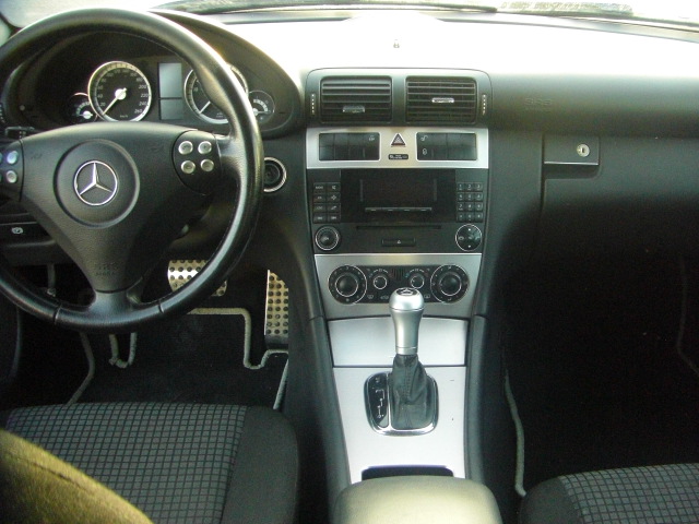 MERCEDES BENZ C 2.2 SPORT 150CV AUTOMATICO