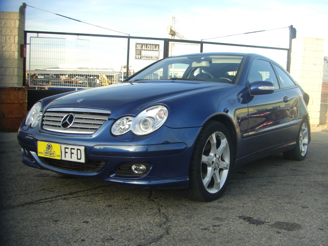 MERCEDES BENZ C 2.2 SPORT 150CV AUTOMATICO
