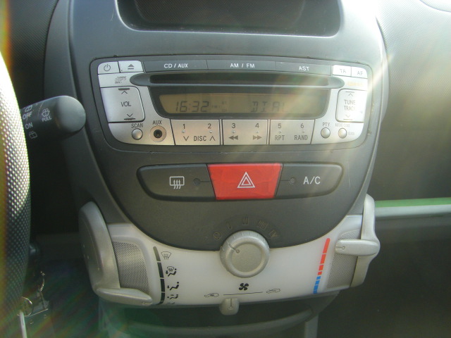 PEUGEOT 107 1.0 GASOLINA 68CV