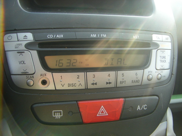 PEUGEOT 107 1.0 GASOLINA 68CV