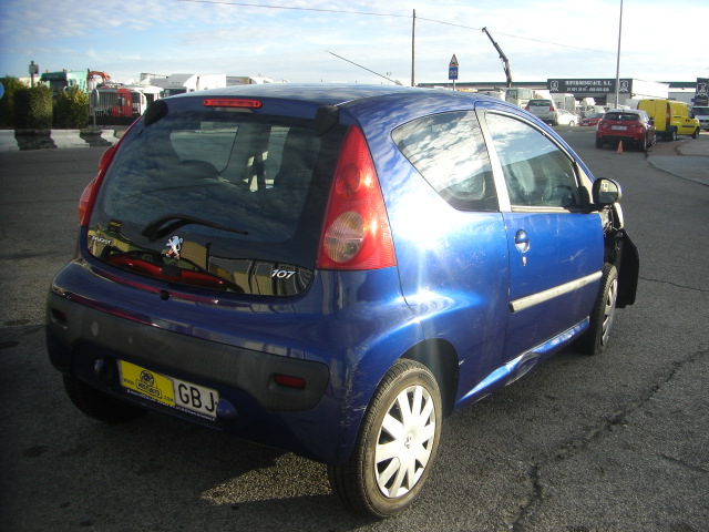 PEUGEOT 107 1.0 GASOLINA 68CV