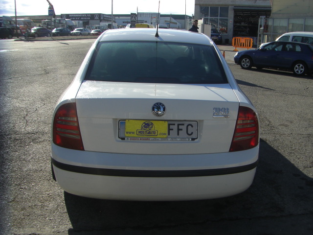 SKODA SUPER B 2.0 TDI 140CV