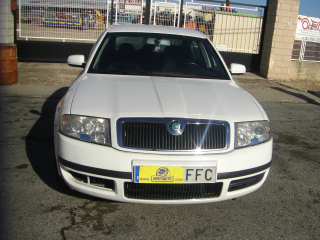 SKODA SUPER B 2.0 TDI 140CV