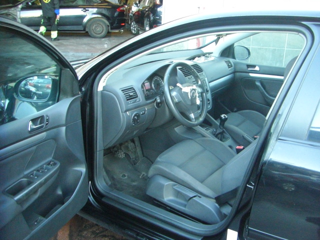 VOLKSWAGEN GOLF 1,.9 TDI 105CV 