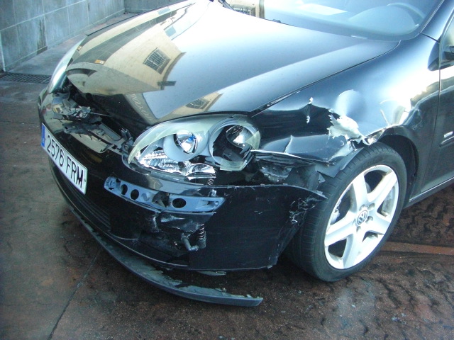 VOLKSWAGEN GOLF 1,.9 TDI 105CV 