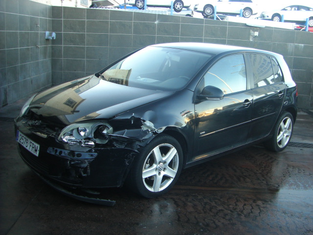 VOLKSWAGEN GOLF 1,.9 TDI 105CV 
