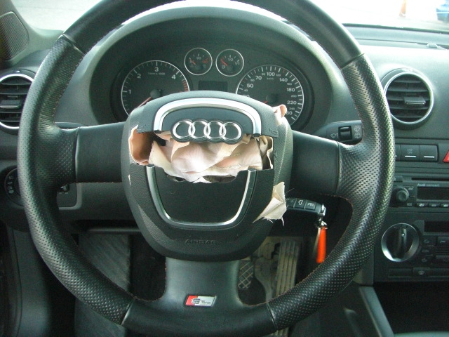 AUDI A-3 S LINE 2.0 TDI 140CV