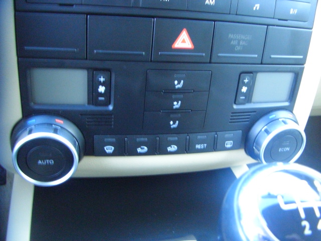 VOLKSWAGEN TOUAREG R5 2.5 TDI 136CV