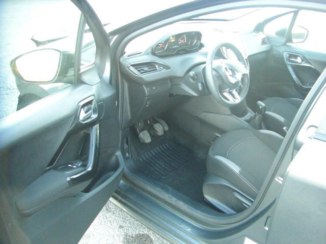 PEUGEOT 208 ACTIVE 1.2 GASOLINA 82CV