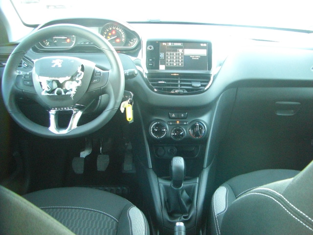 PEUGEOT 208 ACTIVE 1.2 GASOLINA 82CV