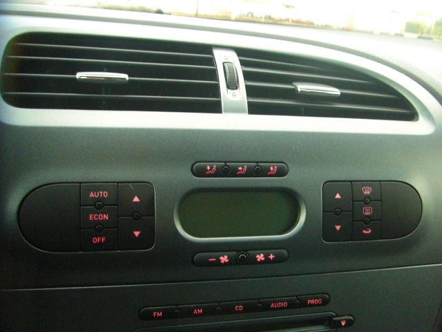  SEAT LEON 2.0 FSI GASOLINA 150CV