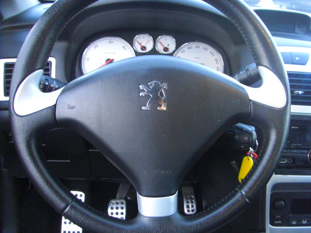 PEUGEOT 307 CABRIO 2.0 HDI 136CV