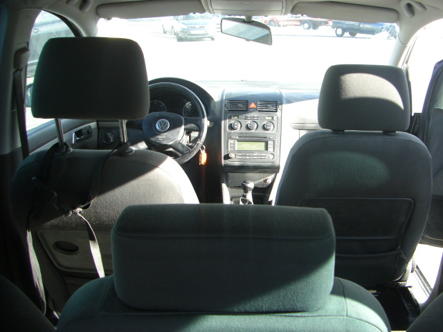 VOLKSWAGEN TOURAN 2.0 TDI 140CV