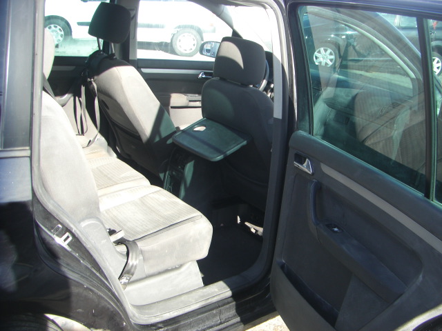 VOLKSWAGEN TOURAN 2.0 TDI 140CV