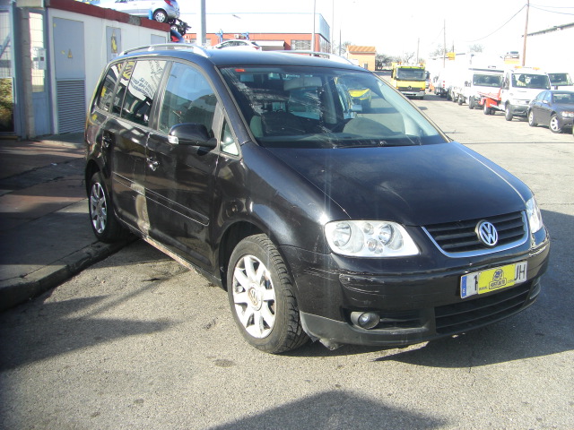 VOLKSWAGEN TOURAN 2.0 TDI 140CV