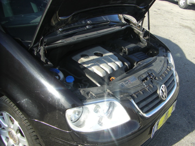 VOLKSWAGEN TOURAN 2.0 TDI 140CV