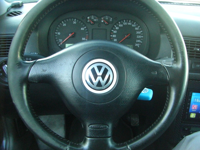 VOLKSWAGEN GOLF 1.9 TDI 150CV