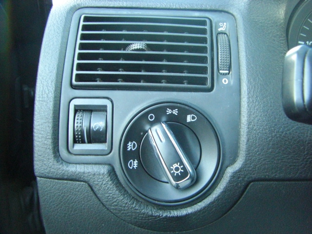 VOLKSWAGEN GOLF 1.9 TDI 150CV