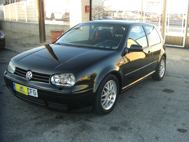 VOLKSWAGEN GOLF 1.9 TDI 150CV