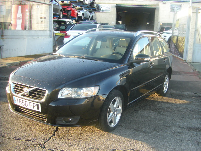 VOLVO V-50 2.4 D 180CV SUMMUN AUTOMATICO