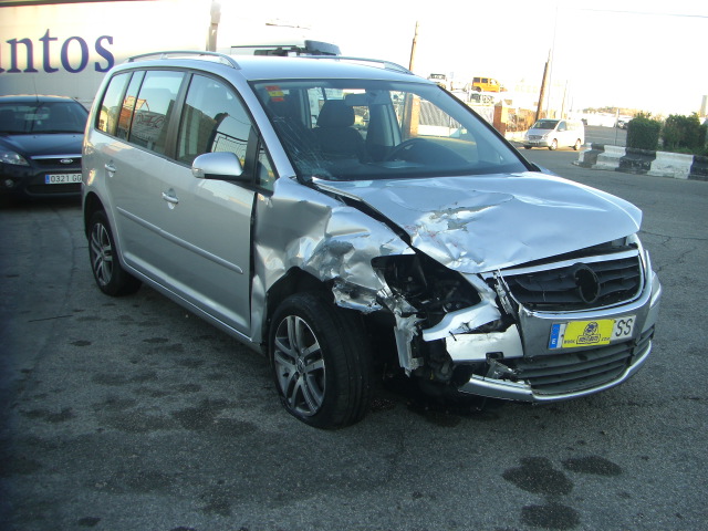 VOLKSWAGEN TOURAN 1.9 TDI 105CV 7 PLAZAS