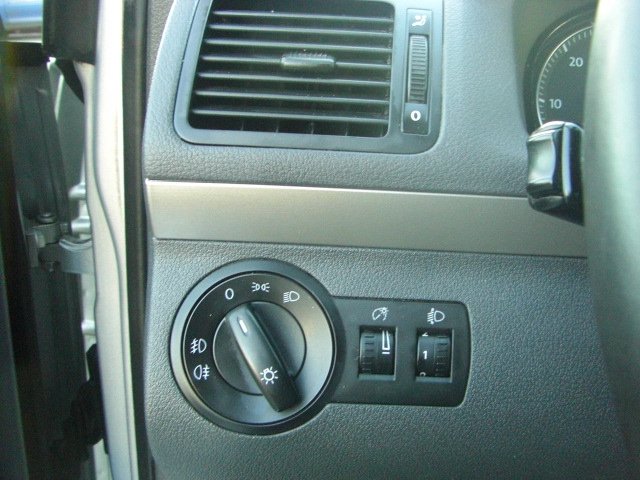 VOLKSWAGEN TOURAN 1.9 TDI 105CV 7 PLAZAS